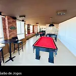 Ap 2 quartos ,condomínio mirante clube